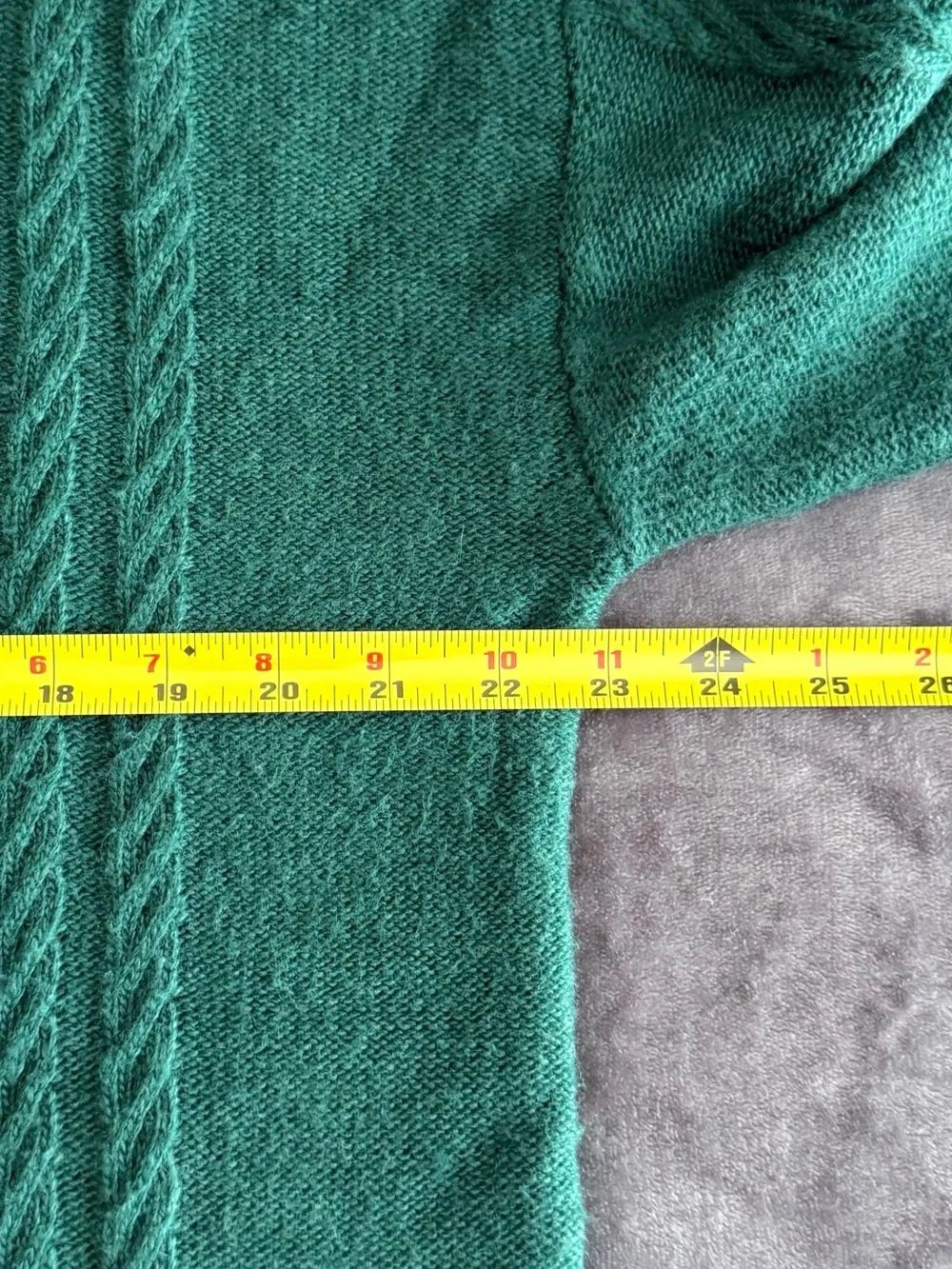 Talbots Emerald Green Cable Knit Sweater Size 0X Gold Button Cuff Mock Neck